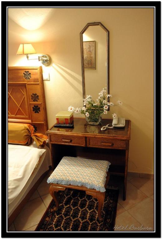 Museum Hotel Barbara Volos Zimmer foto